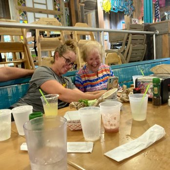 LuLu's Destin - Great drinks! - Seafood Near Me - Destin, Florida