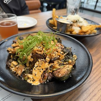 30hop - Brussels sprouts - Breakfast & Brunch Near Me - OMAHA N, Nebraska 30hop - Brussels sprouts - Breakfast & Brunch Near Me - OMAHA N, Nebraska