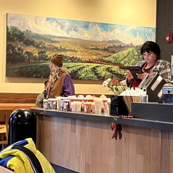 Starbucks - Coffee & Tea Near Me - Syracuse, New York Starbucks - Coffee & Tea Near Me - Syracuse, New York