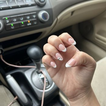 Heavenly Nails - Nail Salons Near Me - Tampa, Florida