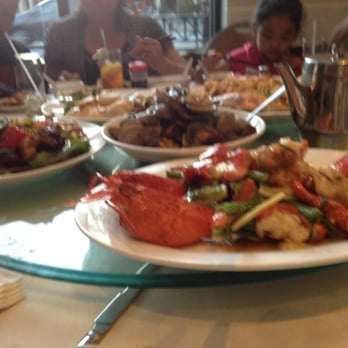 Fu Lam Mum - Dinner with my folks from Arizona! - Dim Sum Near Me - Mountain View, California