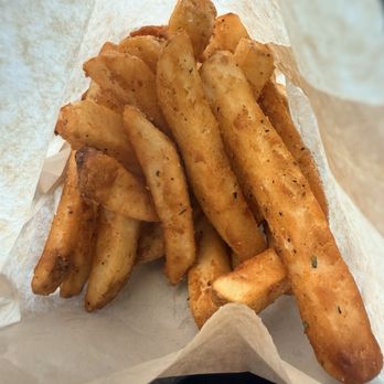 Perly's - Garlic Dill Fries - Delis Near Me - Richmond, Virginia