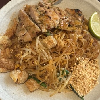 Dalah - Pad Thai - Thai Near Me - Pasadena, California