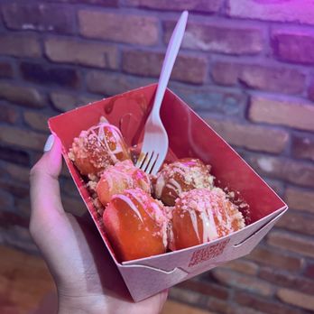 Louk & Bee - Guava, but missing one because I ate it - Coffee & Tea Near Me - Miami, Florida