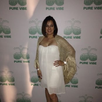 Downtown Divas - Vegas style white party dress! Thanks to Diva's! - Women's Clothing Near Me - Orlando, Florida
