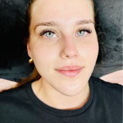 M&M Thread Salon - Wispy hybrid lash extension