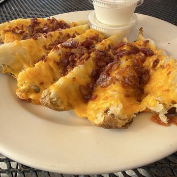 Portneuf Valley Brewing - Potato wedges with cheese and bacon - Music Venues Near Me - Pocatello, Idaho Portneuf Valley Brewing - Potato wedges with cheese and bacon - Music Venues Near Me - Pocatello, Idaho