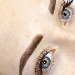Fabulashes and Brows - Stardust eyebrows-Ombré eyebrows by Vivian
