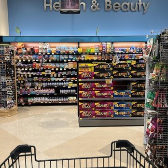 Harris Teeter - Health & Beauty section - Grocery Near Me - Laurel, Maryland
