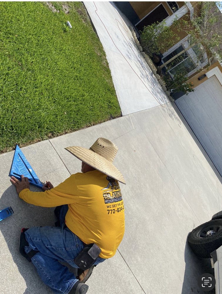 Slide of Platinum Roofing & Exterior