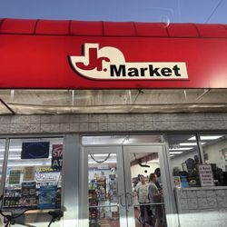 Junior Market