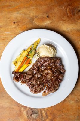 Patria on Main by null