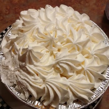 Black Bear Diner Gilbert - Banana cream pie - American Near Me - Gilbert, Arizona