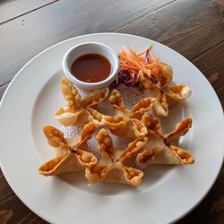 Lime Leaf Thai Eatery - Crab Rangoons
