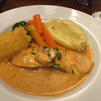 Urquhart's - Scottish salmon baked in prawn & lobster cream. Amazing! - Scottish Near Me - Inverness, HLD
