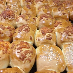 Fresh dinner rolls