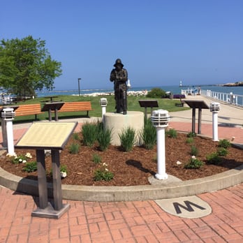 Rotary Park - Parks Near Me - Mequon, Wisconsin Rotary Park - Parks Near Me - Mequon, Wisconsin