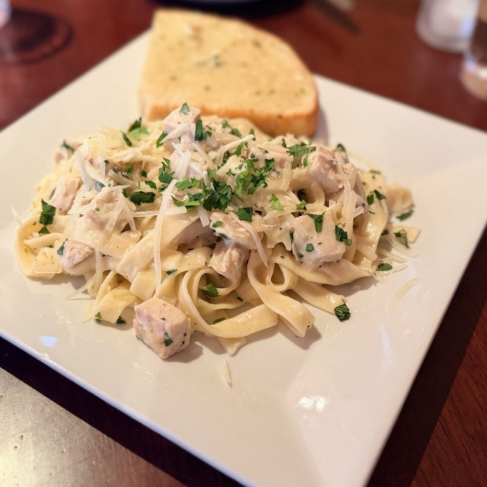 Chicken Alfredo