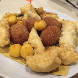 Mirko's - Fried vegetables, suppli, fried cheese