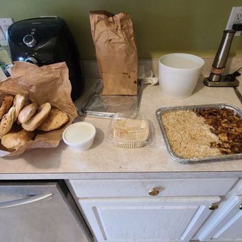 La Shisho Palace - Chix shawma plate, humas, 8oz garlic paste bag O bread. - Middle Eastern Near Me - Canton, Michigan La Shisho Palace - Chix shawma plate, humas, 8oz garlic paste bag O bread. - Middle Eastern Near Me - Canton, Michigan