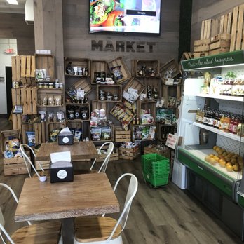 Fresh Salad - Juice Bars & Smoothies Near Me - Doral, Florida Fresh Salad - Juice Bars & Smoothies Near Me - Doral, Florida