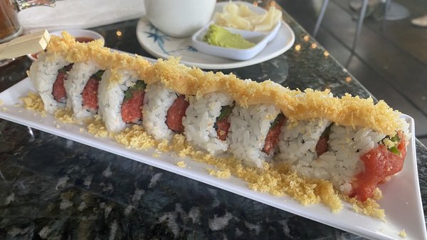 Yellowfinn Grill & Sushi Bar by null