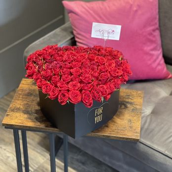 Art Flowers  - Florists Near Me - Los Angeles, California