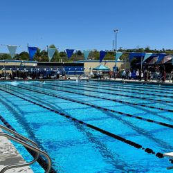 Cunningham Aquatic Complex - Nice pool but facilities are old and very small