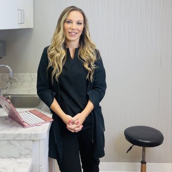 Thrive Wellness - Jodi at Thrive Wellness + MedSpa - Medical Spas Near Me - Chattanooga, Tennessee Thrive Wellness - Jodi at Thrive Wellness + MedSpa - Medical Spas Near Me - Chattanooga, Tennessee