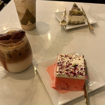 Delah Coffee - Desserts Near Me - Oakland, California