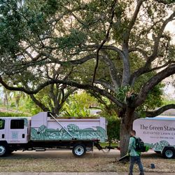 The Green Standard - Professional, uniformed crews with extensive knowledge about what native and tropical plants need to thrive.