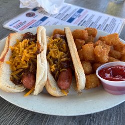 The Pub Fountains - Chili dogs and tots