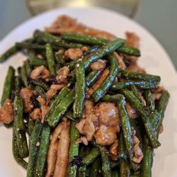 Blue Moon Cafe and Karaoke - Stir fry green bean black bean sauce chicken.