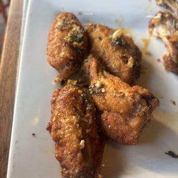 Gaslamp Tavern - Salt N' Pepper Wings - Sports Bars Near Me - San Diego, California