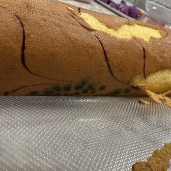 Paris Baguette - Signature roll cake- lol I guess it's their signature - Bakeries Near Me - Glendale, California Paris Baguette - Signature roll cake- lol I guess it's their signature - Bakeries Near Me - Glendale, California
