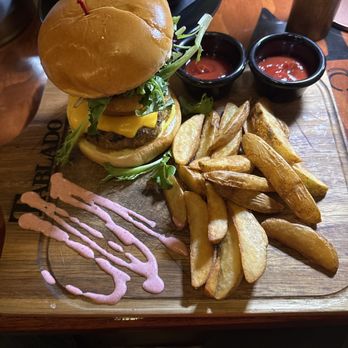 El Tablado - Regular cheeseburger with potato wedges. - Caribbean Near Me - Greater Northdale, Florida El Tablado - Regular cheeseburger with potato wedges. - Caribbean Near Me - Greater Northdale, Florida