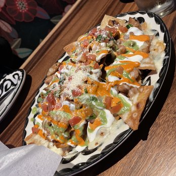 Kalaveras - Nachos +chicken bomb.com - New Mexican Cuisine Near Me - Long Beach, California