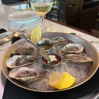 1776 Morristown - 2x2 oysters - Bars Near Me - Morristown, New Jersey