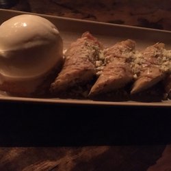 Herd - Baklava with cardamom ice cream