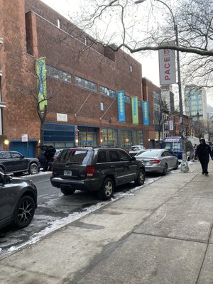 Chelsea Pool by null