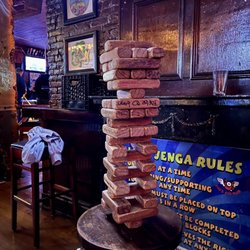 Pig's Eye Pub - Giant Jenga