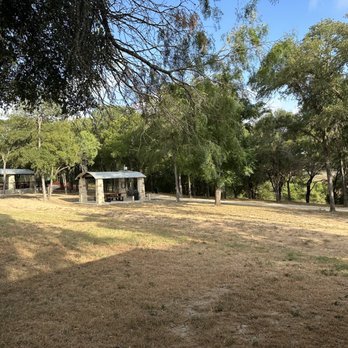 Veteran's Park - Parks Near Me - Universal City, Texas