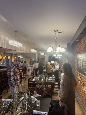 Brother's Bistro by null