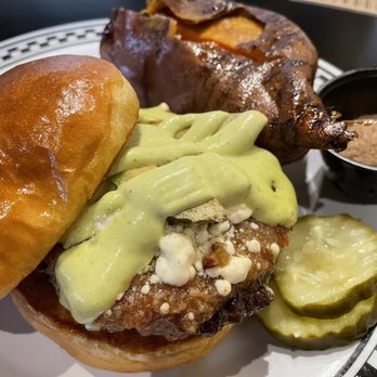 Meat 'n Greet - Curve Ball burger w/sweet potato - Burgers Near Me - Newnan, Georgia