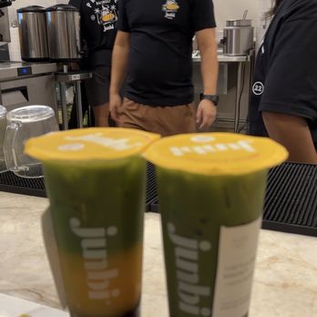 Junbi - Waikiki - Passion fruit matcha and Dragon fruit macha - Coffee & Tea Near Me - Honolulu, Hawaii