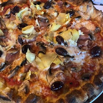 Volo Restaurant Lounge - Italian Near Me - North Haven, Connecticut