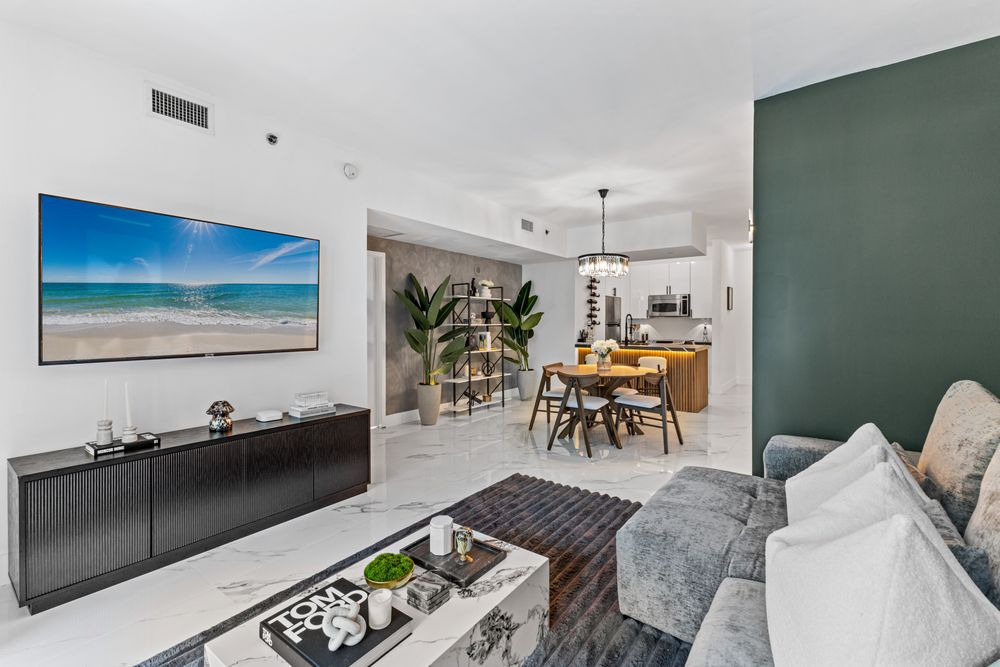 Slide of Sunray Contracting