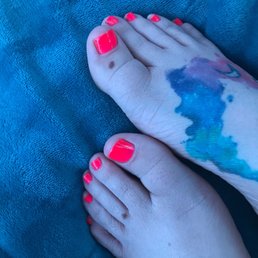 Cute little hot pink pedicure.