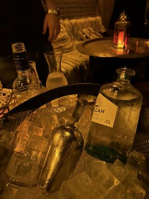 Members Restaurant & Club by null