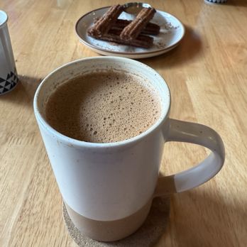 Rey Amargo Chocolate Shop - Cardamom mocha - Chocolatiers & Shops Near Me - Seattle, Washington